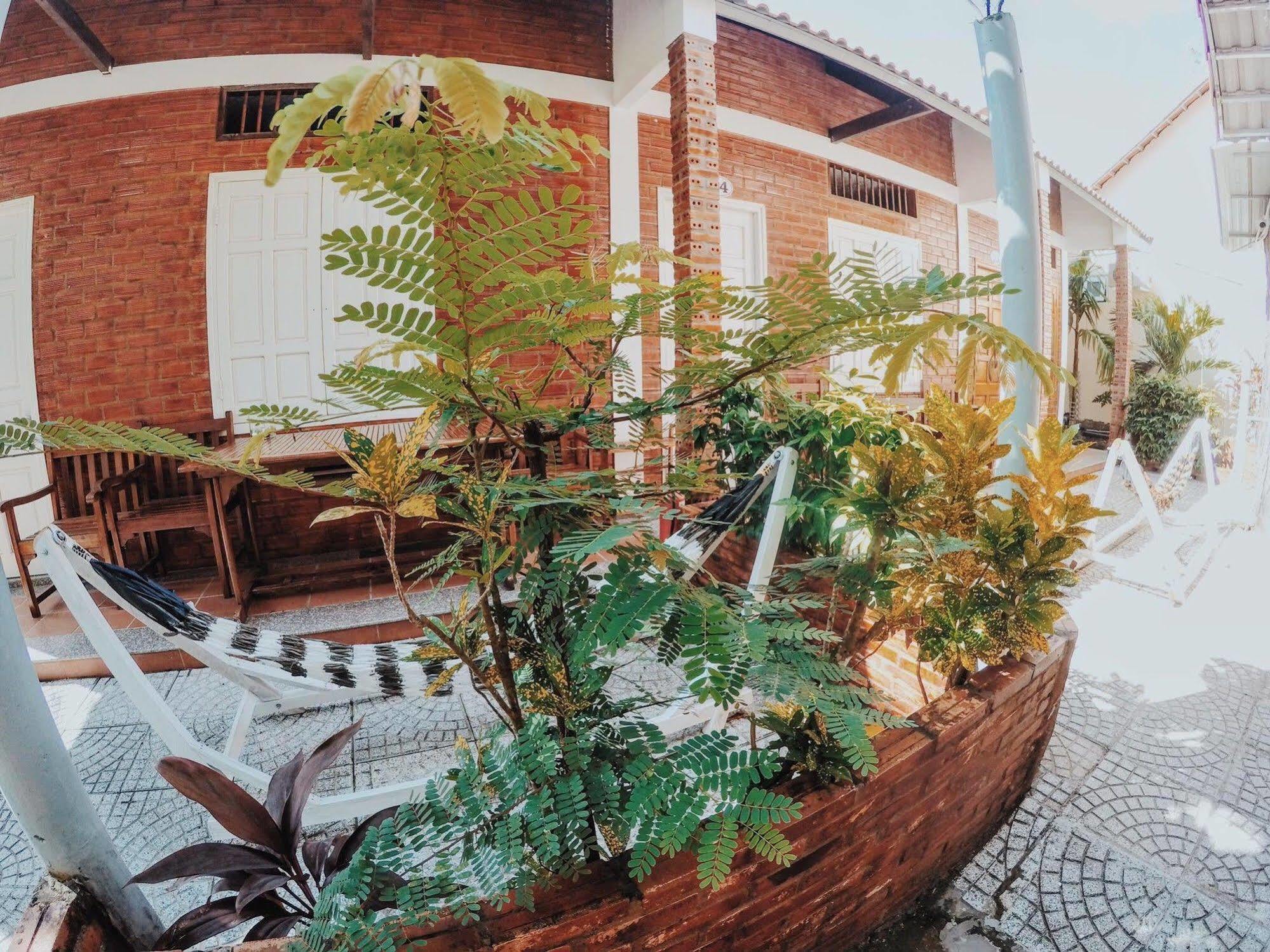 Sea Living Hostel Phu Quoc Esterno foto